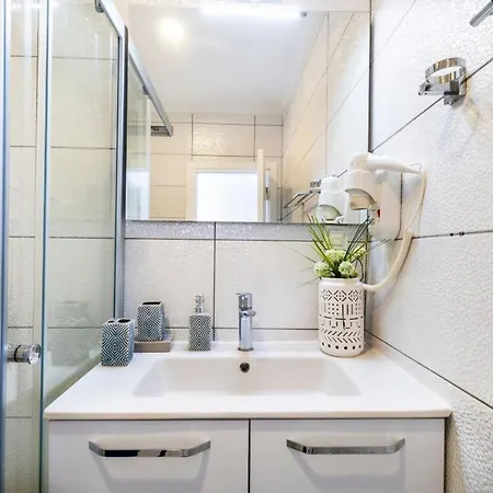 Seafront Flat With Excellent Sea View In Daire Bodrum